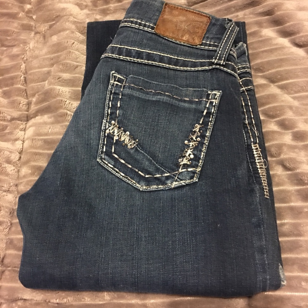 !!FINAL PRICE DROP!! BKE Starlight Flare Jeans